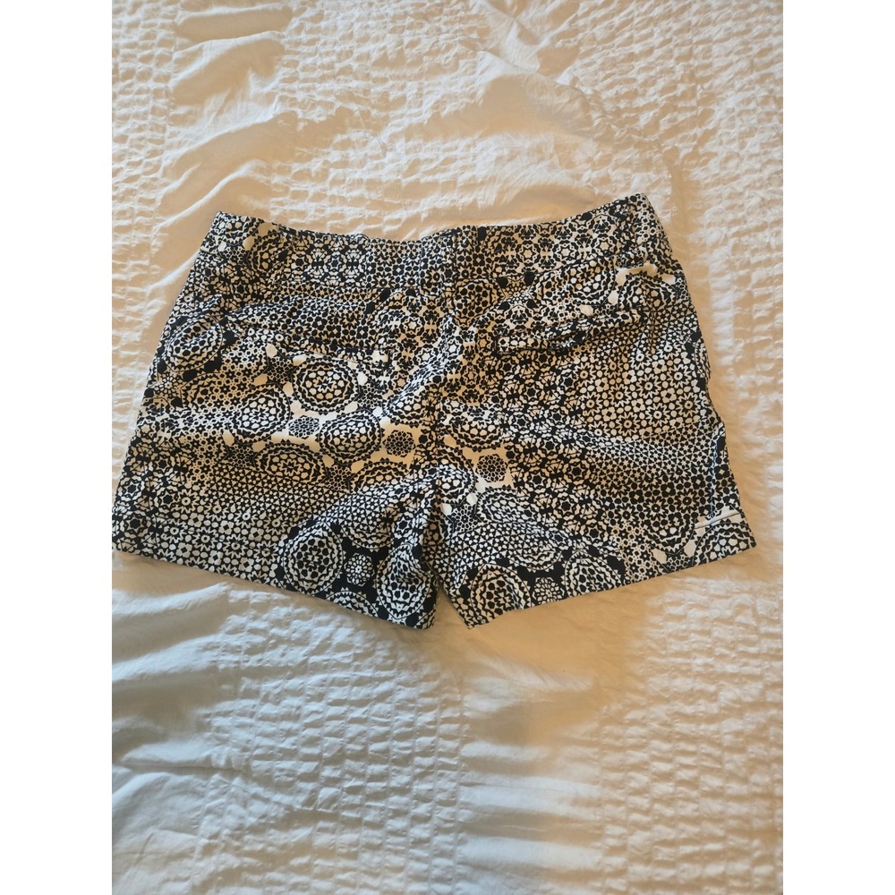 Artisan NY Womens Black White Geometric‎ Mandala Print Stretch Shorts Size 4